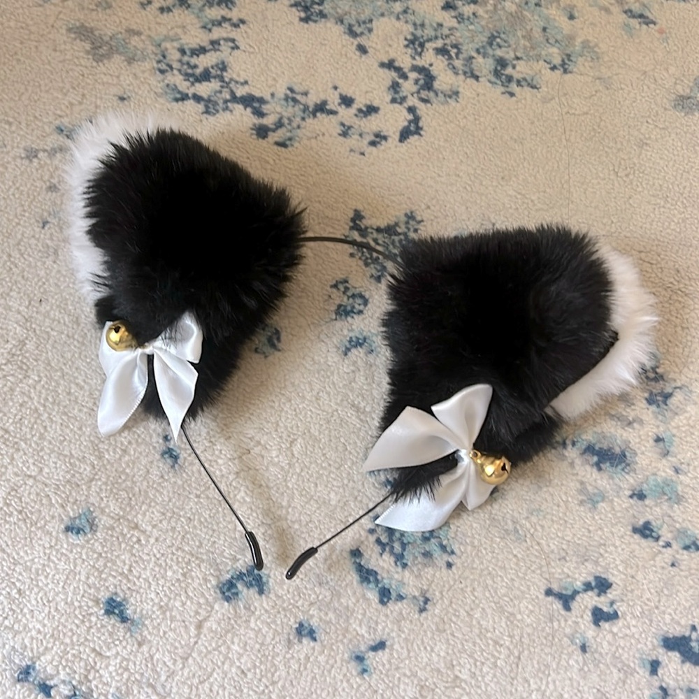 Black and white cat ears headband
